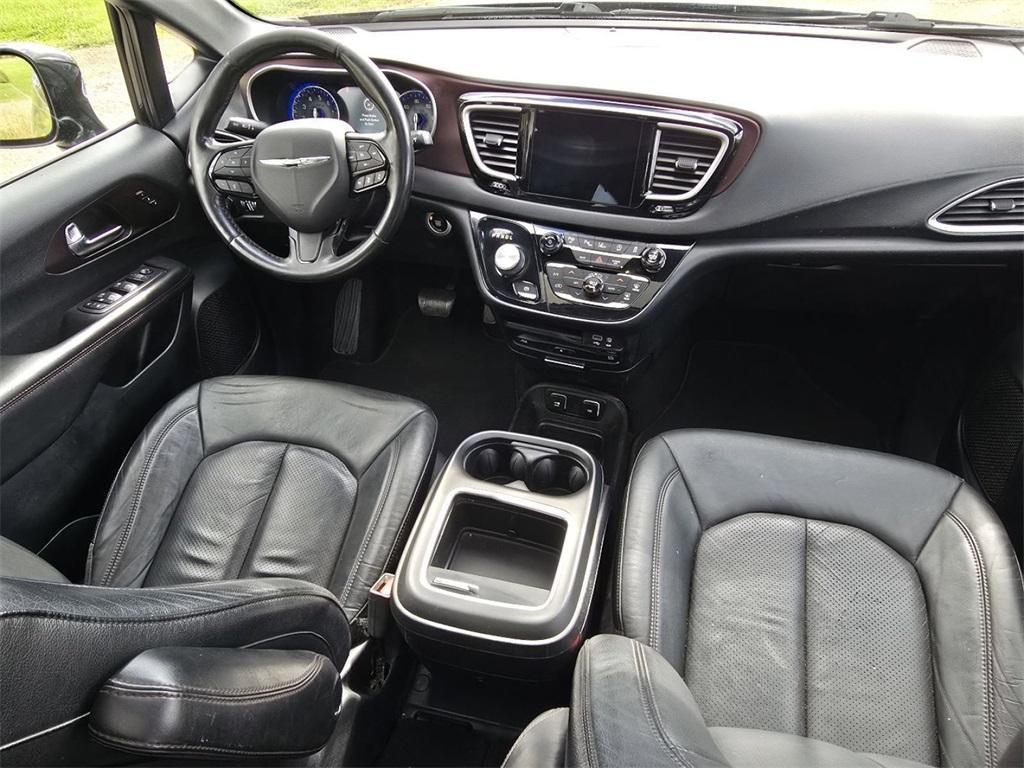 used 2020 Chrysler Pacifica car, priced at $13,980