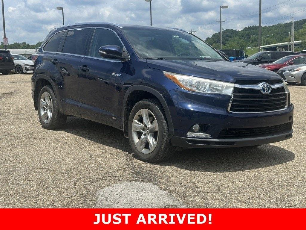 used 2016 Toyota Highlander Hybrid car, priced at $25,224