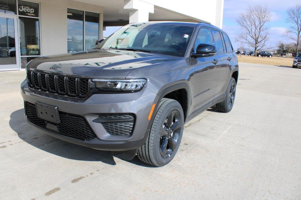 new 2024 Jeep Grand Cherokee car, priced at $47,952