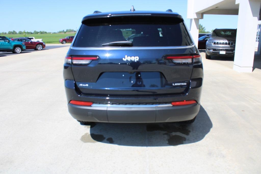 new 2024 Jeep Grand Cherokee L car, priced at $56,098