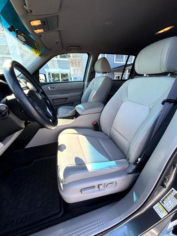 used 2012 Honda Pilot car, priced at $14,888