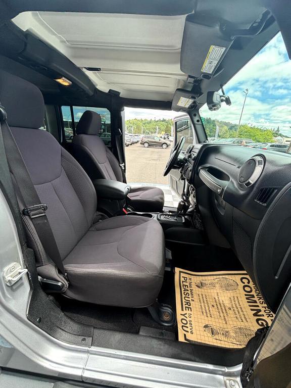 used 2013 Jeep Wrangler Unlimited car, priced at $20,777