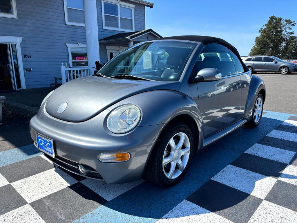 used 2005 Volkswagen New Beetle car