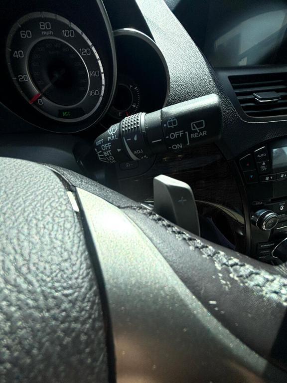 used 2011 Acura MDX car, priced at $15,100
