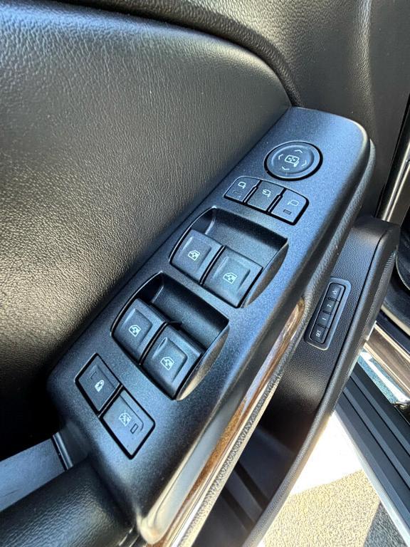 used 2015 GMC Yukon car, priced at $25,155