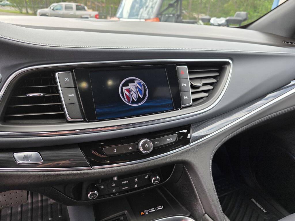 used 2024 Buick Enclave car, priced at $40,288
