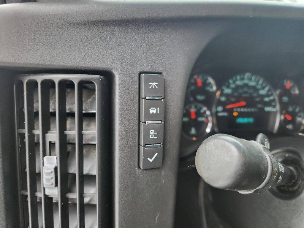 used 2008 Chevrolet Express 1500 car, priced at $5,999