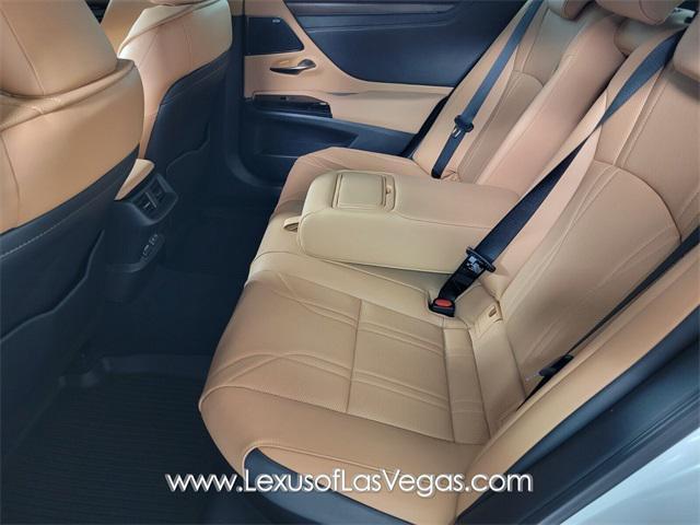 new 2024 Lexus ES 300h car, priced at $57,530