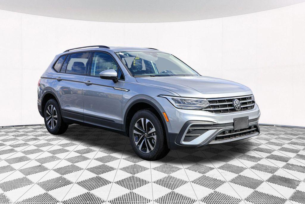 new 2024 Volkswagen Tiguan car, priced at $27,246