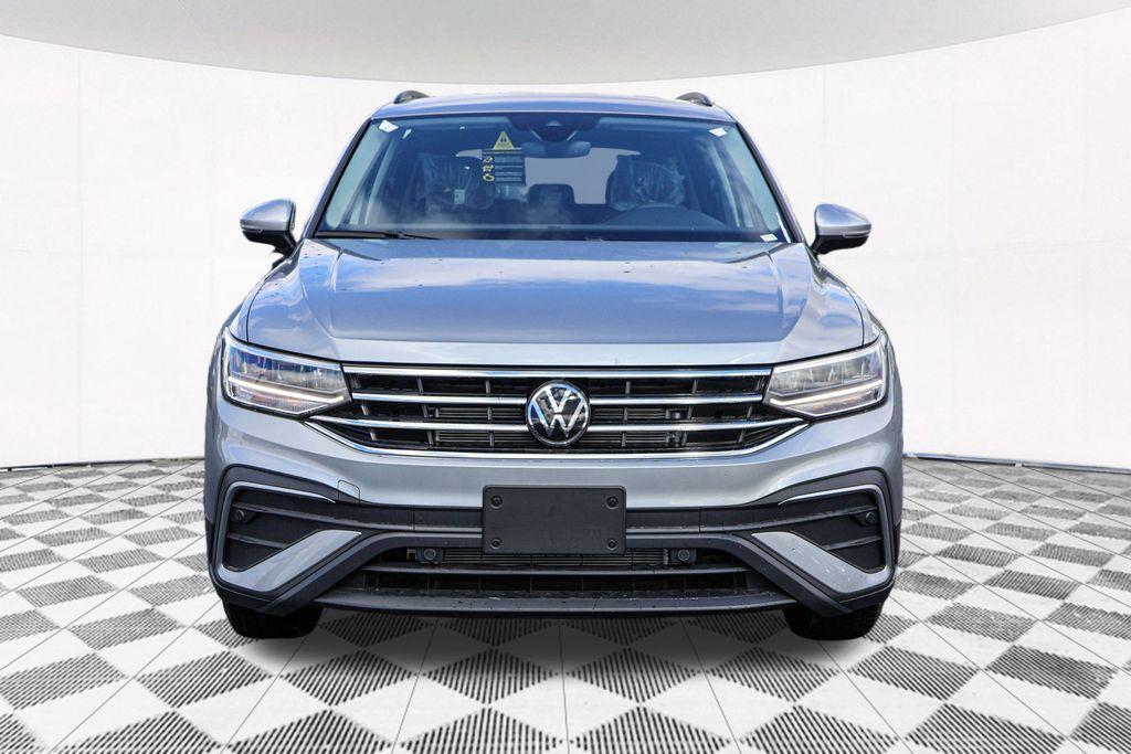 new 2024 Volkswagen Tiguan car, priced at $27,246