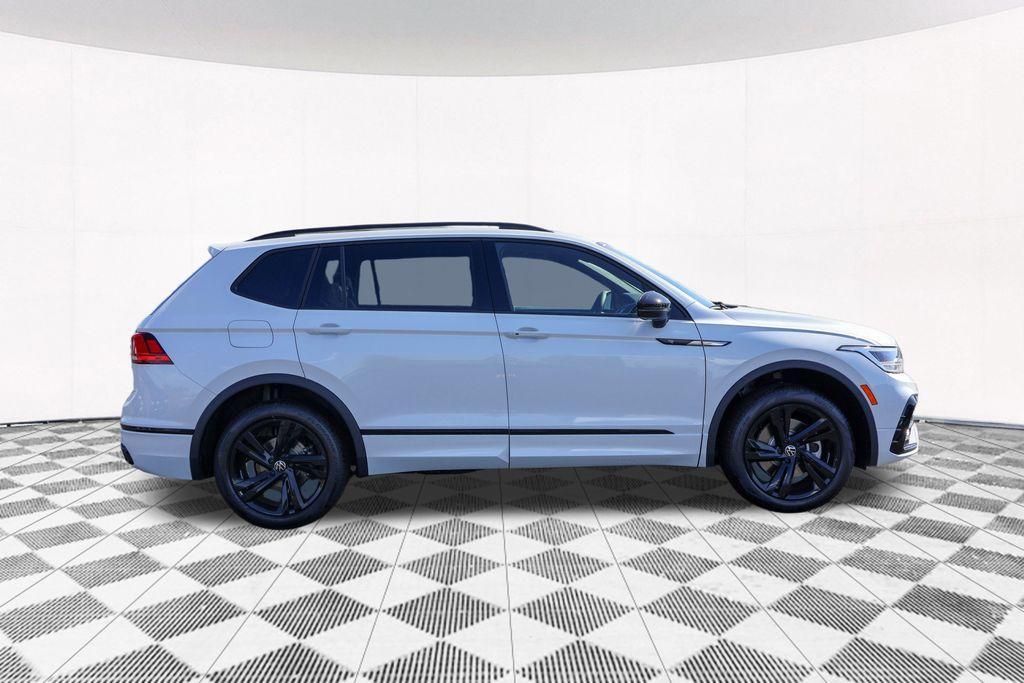 new 2024 Volkswagen Tiguan car, priced at $33,373