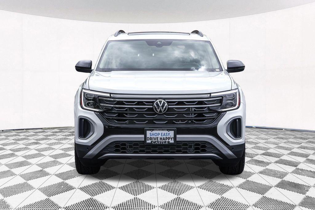 new 2025 Volkswagen Atlas car, priced at $43,647