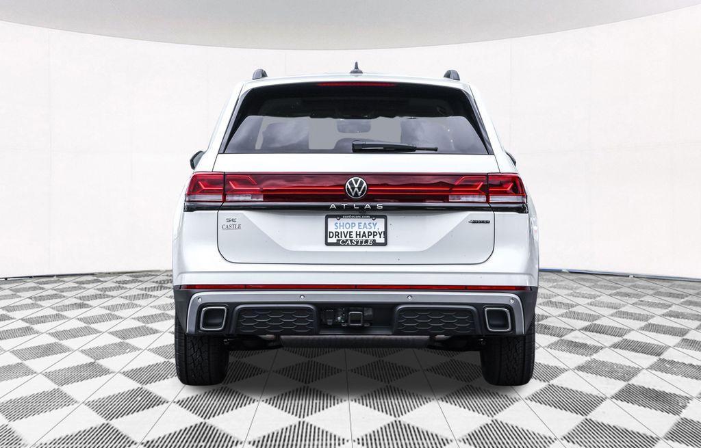 new 2025 Volkswagen Atlas car, priced at $43,647