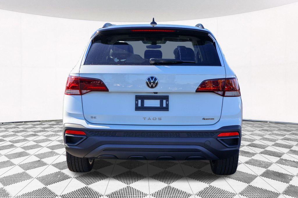 new 2024 Volkswagen Taos car, priced at $32,333