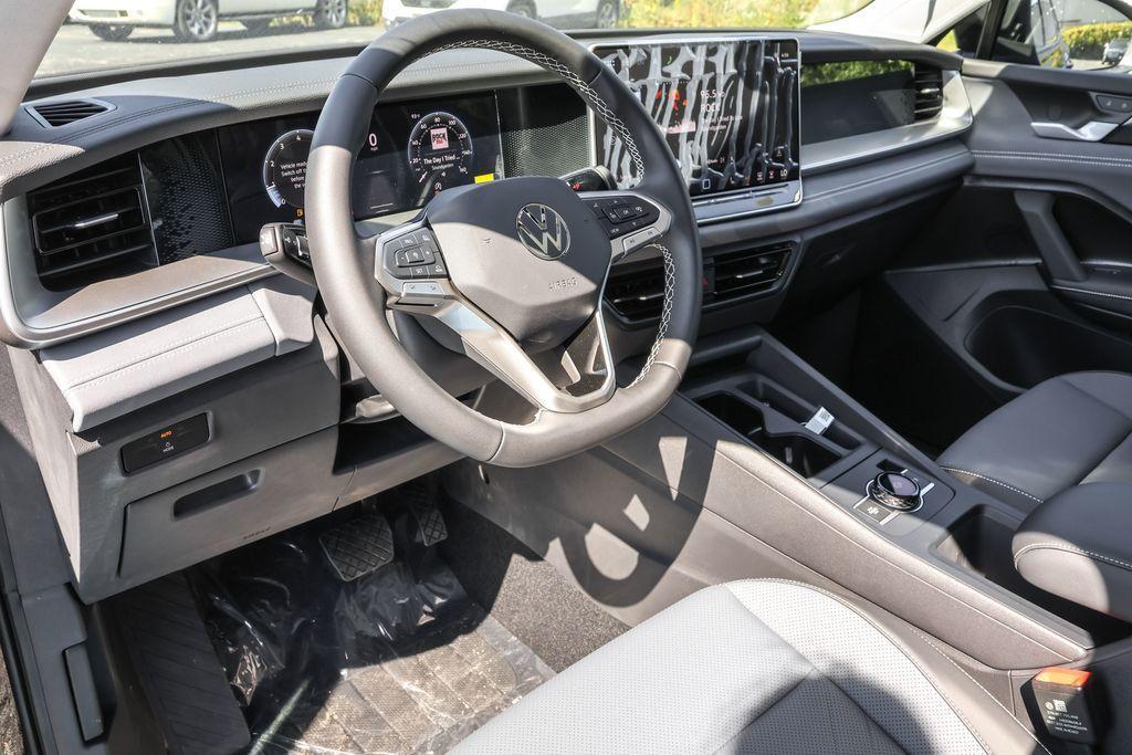 new 2025 Volkswagen Tiguan car, priced at $34,945