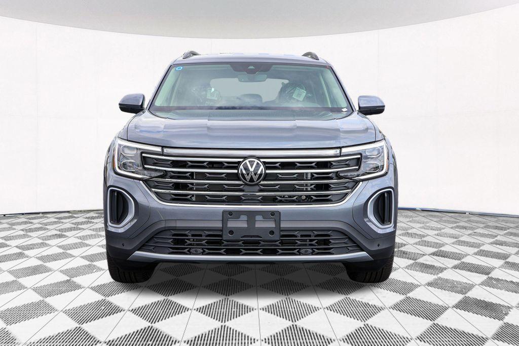 new 2024 Volkswagen Atlas car, priced at $39,313