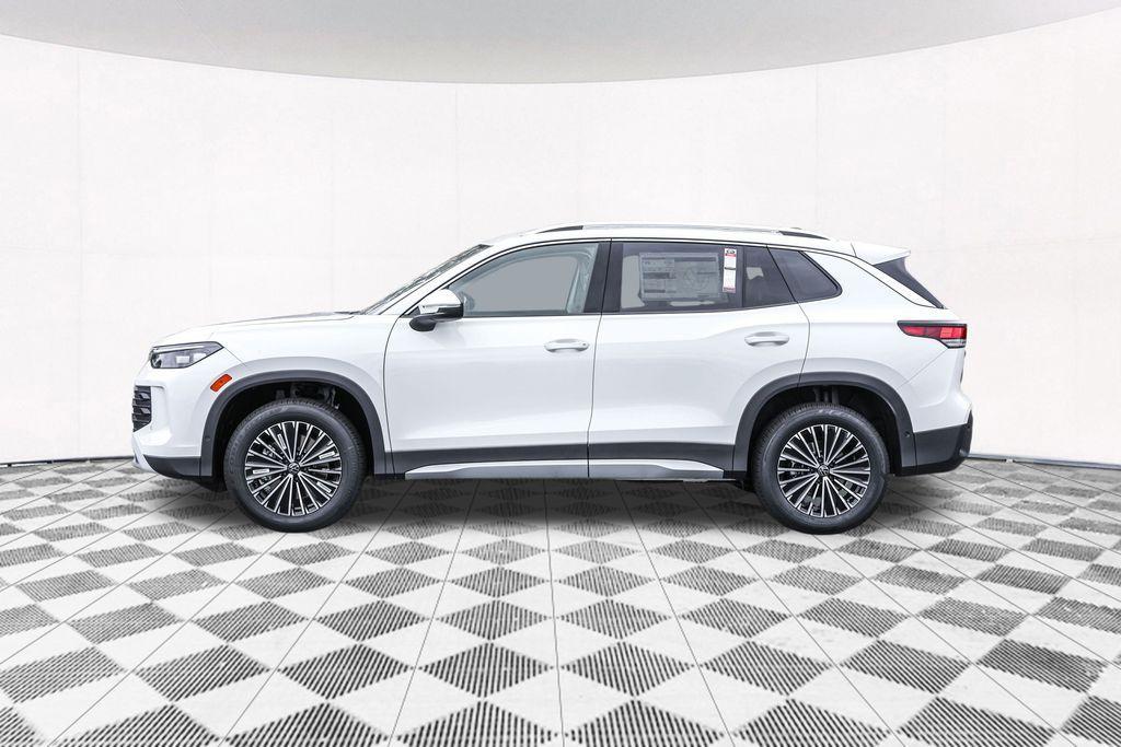 new 2025 Volkswagen Tiguan car, priced at $31,451