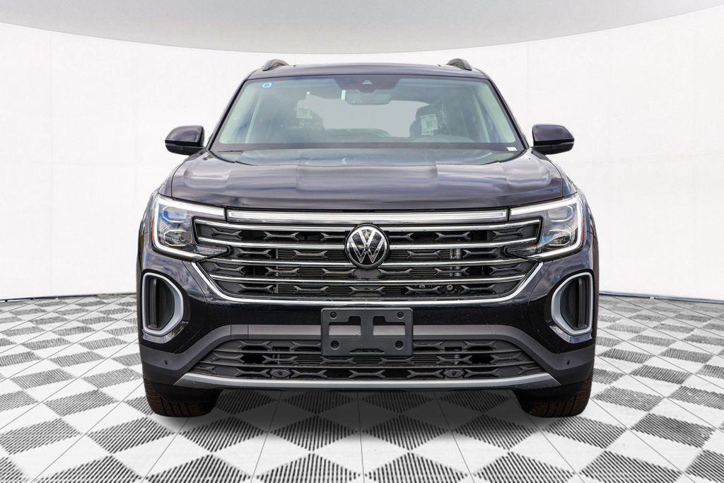 new 2025 Volkswagen Atlas car, priced at $45,073