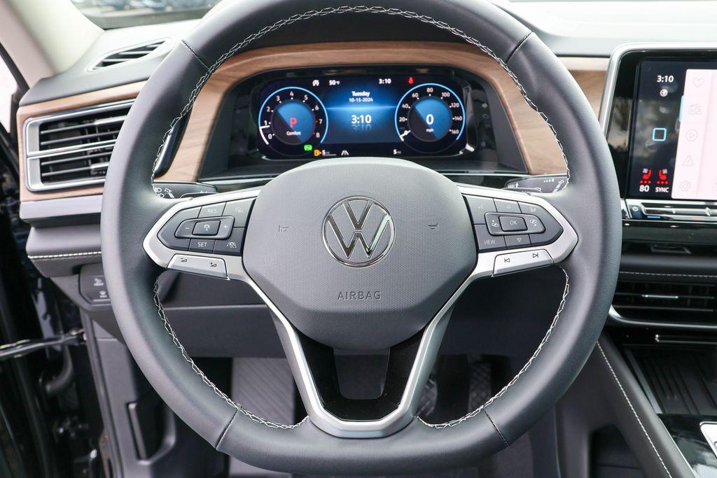 new 2025 Volkswagen Atlas car, priced at $45,073