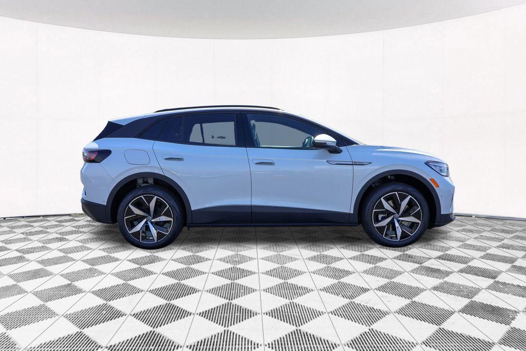 new 2025 Volkswagen ID.4 car, priced at $49,868