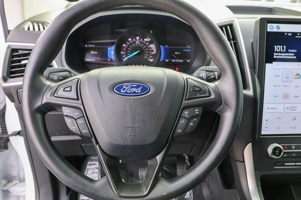 used 2022 Ford Edge car, priced at $24,995