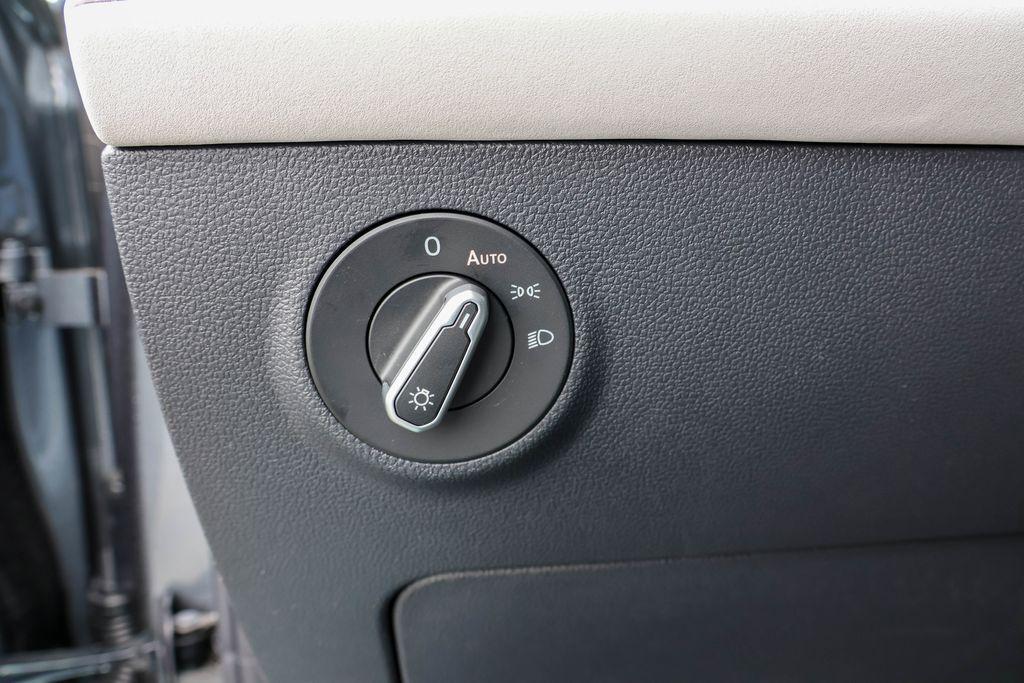 new 2025 Volkswagen Taos car, priced at $30,039