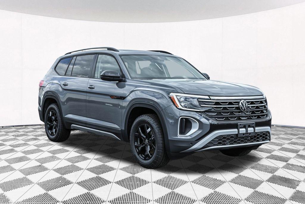 new 2025 Volkswagen Atlas car, priced at $44,189