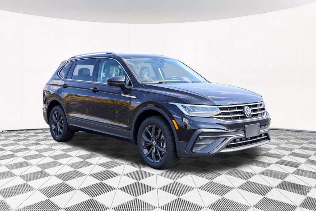 new 2024 Volkswagen Tiguan car, priced at $30,902