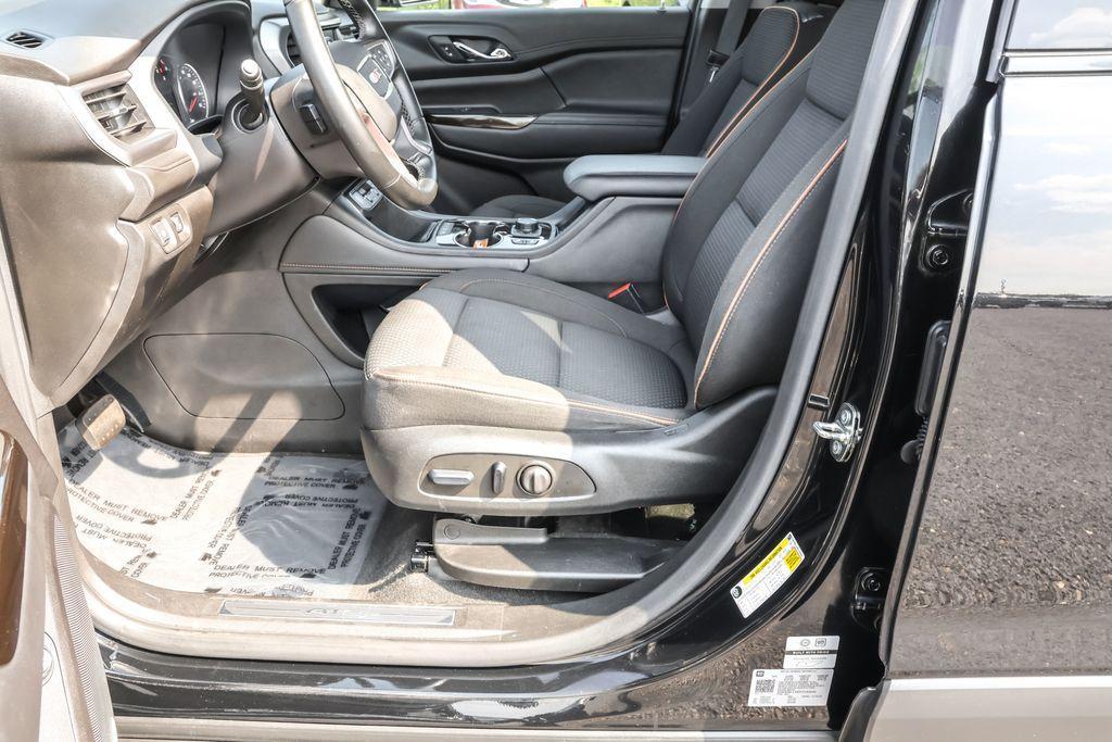 used 2023 GMC Acadia car, priced at $32,346