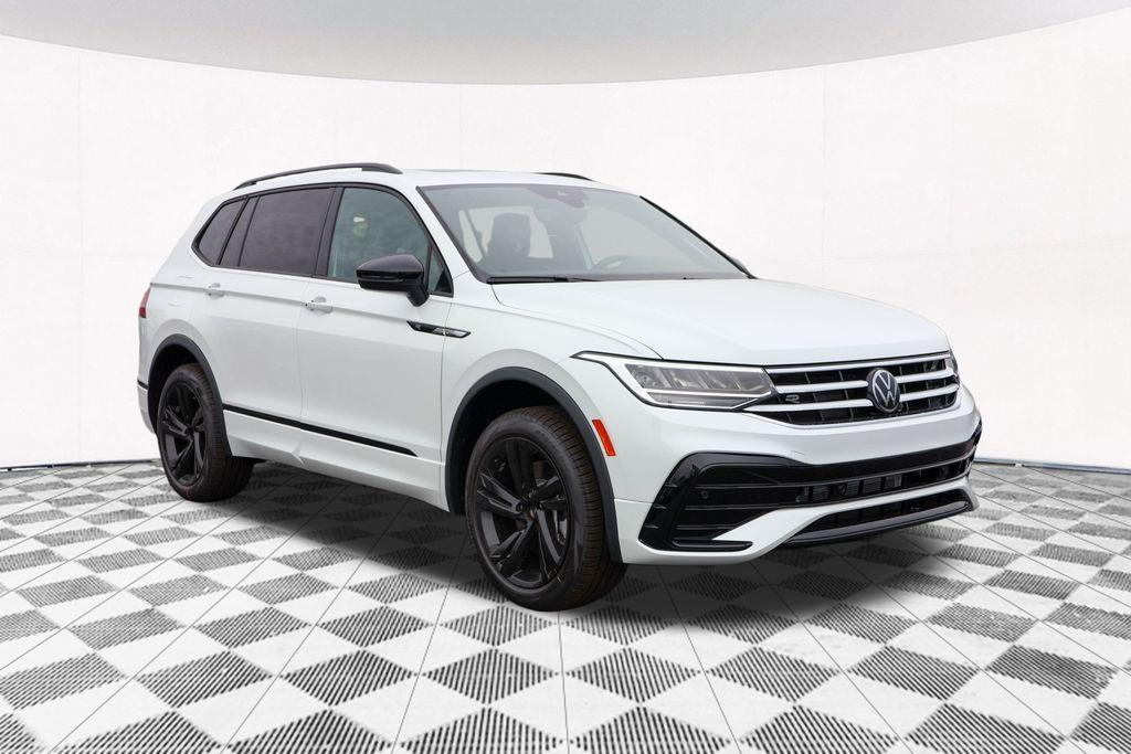 new 2024 Volkswagen Tiguan car, priced at $33,153