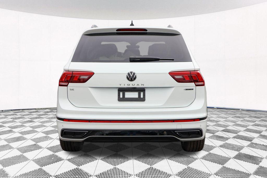 new 2024 Volkswagen Tiguan car, priced at $33,153