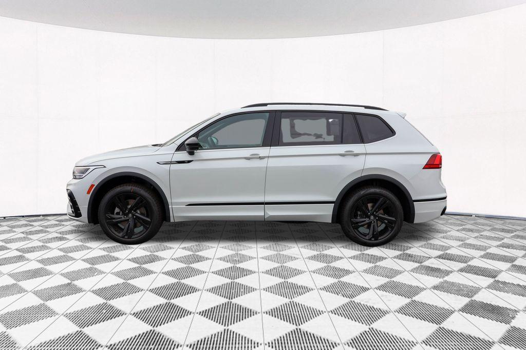 new 2024 Volkswagen Tiguan car, priced at $33,153