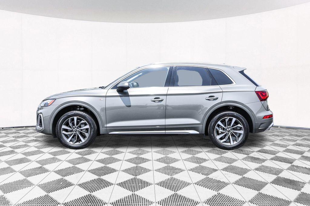 used 2024 Audi Q5 car, priced at $42,320