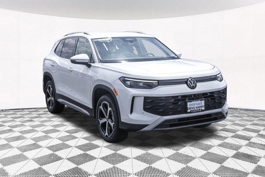 new 2025 Volkswagen Tiguan car, priced at $33,927