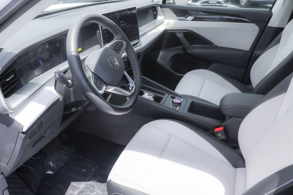 new 2025 Volkswagen Tiguan car, priced at $33,927