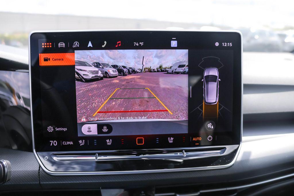 new 2025 Volkswagen Golf GTI car, priced at $39,313