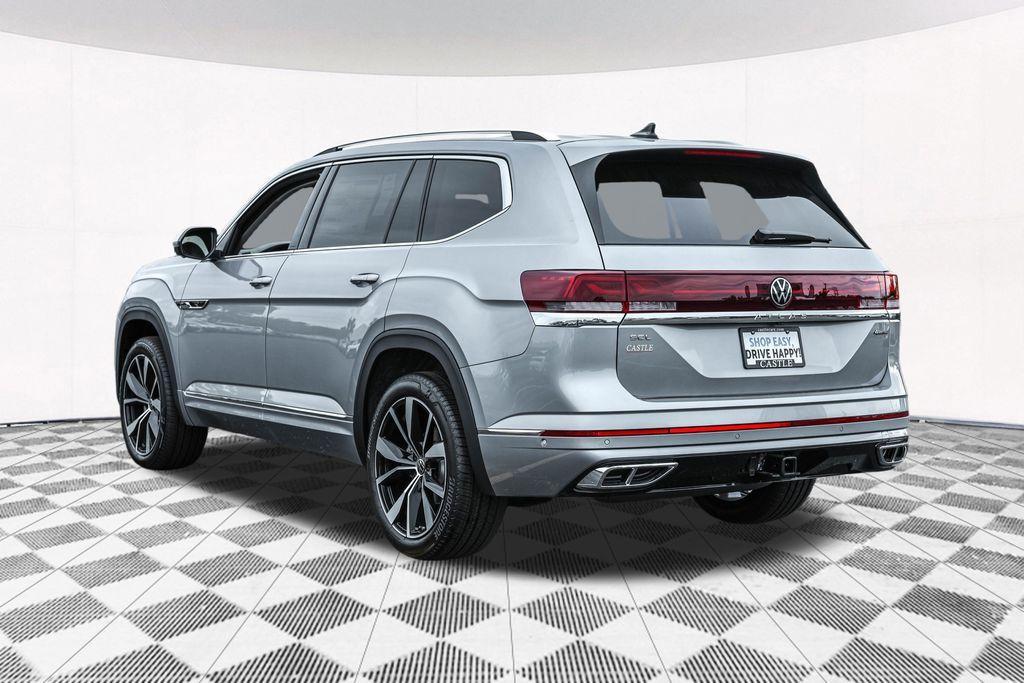 new 2025 Volkswagen Atlas car, priced at $50,411