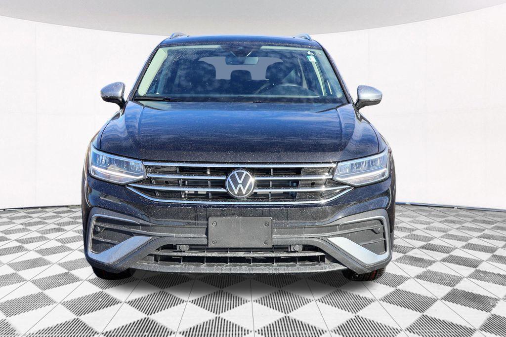 new 2024 Volkswagen Tiguan car, priced at $30,468