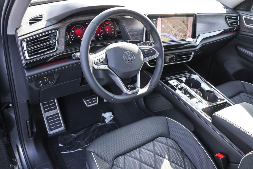 new 2024 Volkswagen Atlas car, priced at $46,908