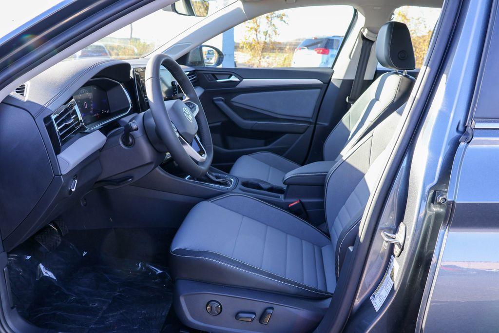 new 2025 Volkswagen Jetta car, priced at $25,831