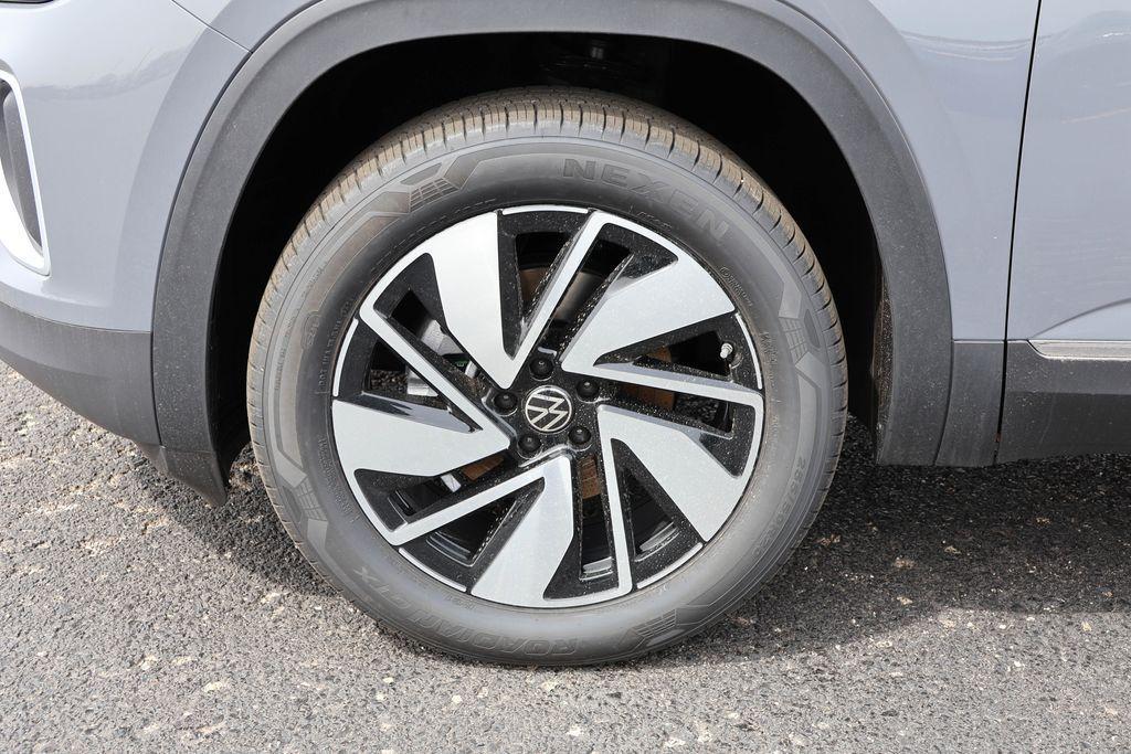 new 2025 Volkswagen Atlas car, priced at $47,509