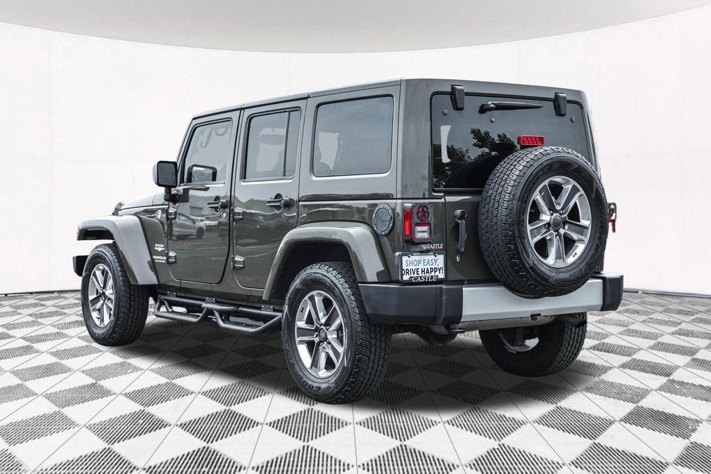 used 2015 Jeep Wrangler Unlimited car, priced at $19,528