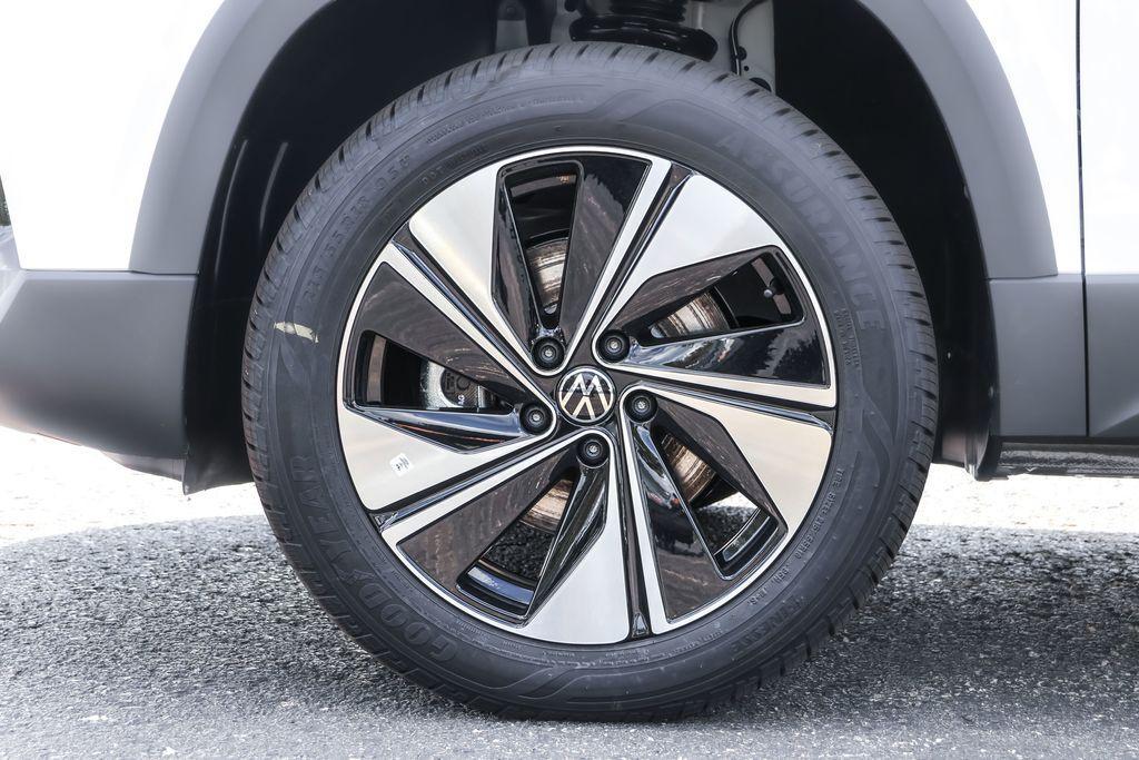 new 2025 Volkswagen Taos car, priced at $30,931