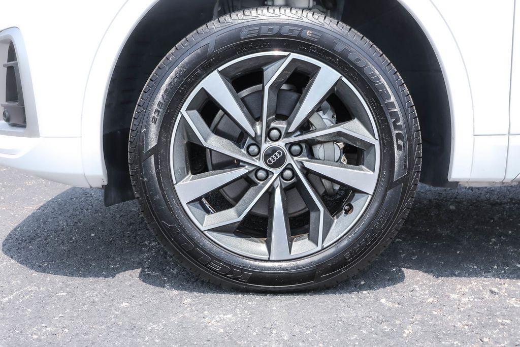 used 2024 Audi Q5 car, priced at $43,406
