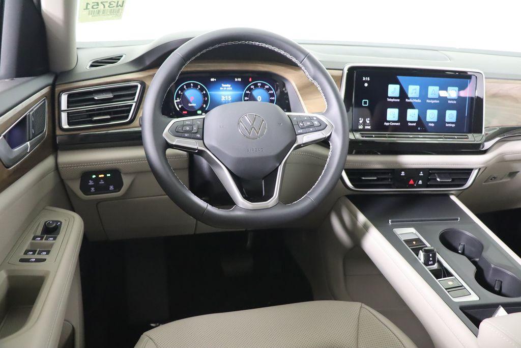 new 2025 Volkswagen Atlas car, priced at $37,734