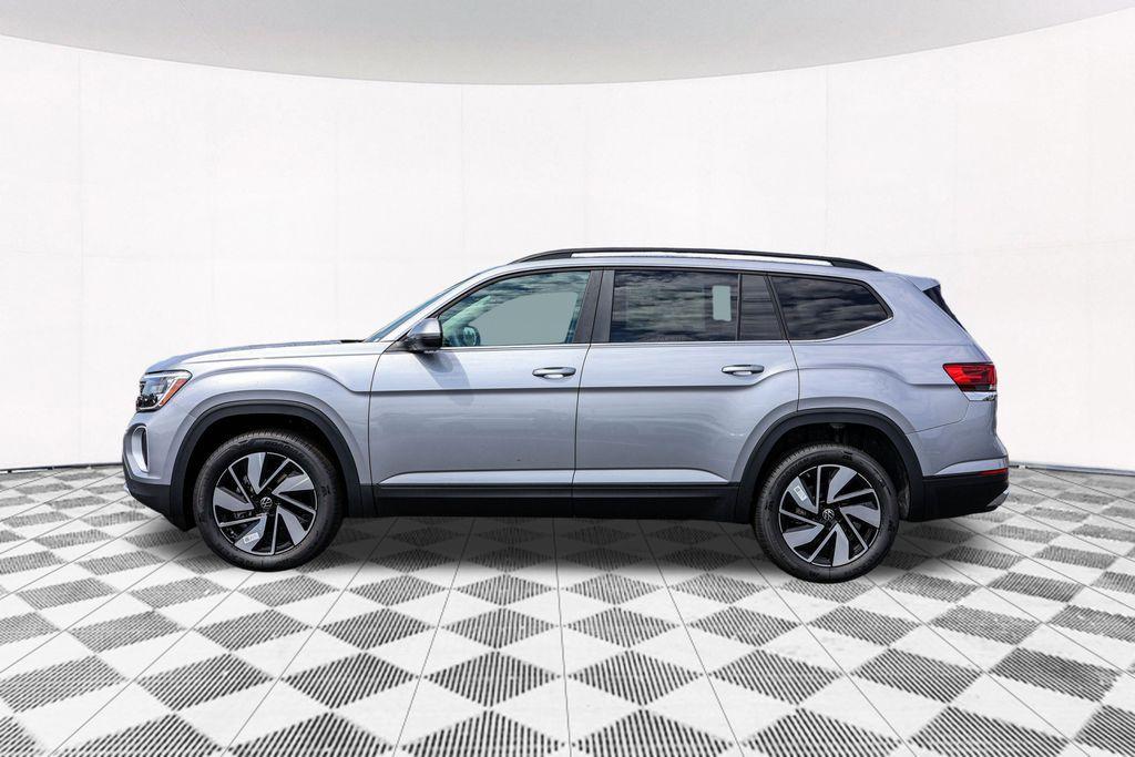 new 2024 Volkswagen Atlas car, priced at $39,911