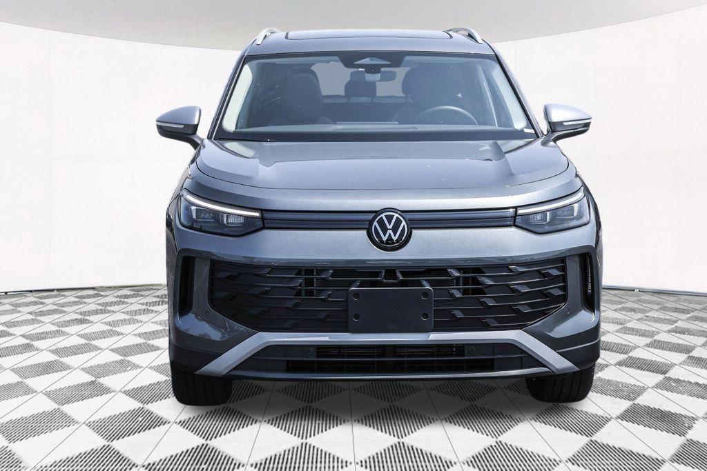 new 2025 Volkswagen Tiguan car, priced at $36,716