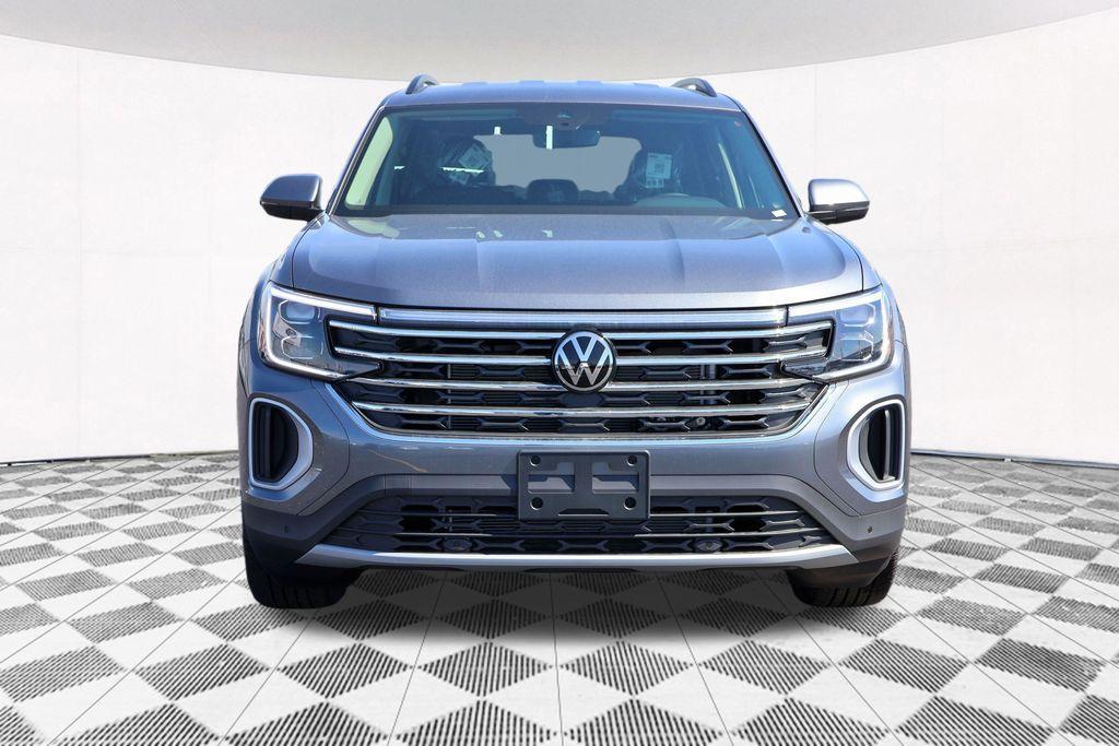 new 2025 Volkswagen Atlas car, priced at $43,443