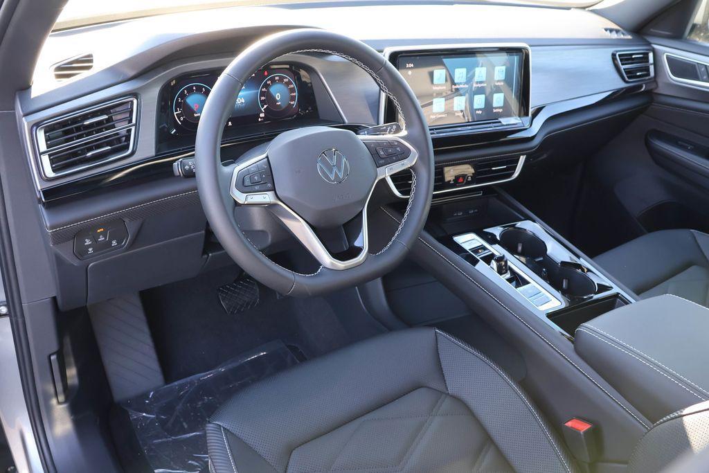 new 2025 Volkswagen Atlas Cross Sport car, priced at $43,091