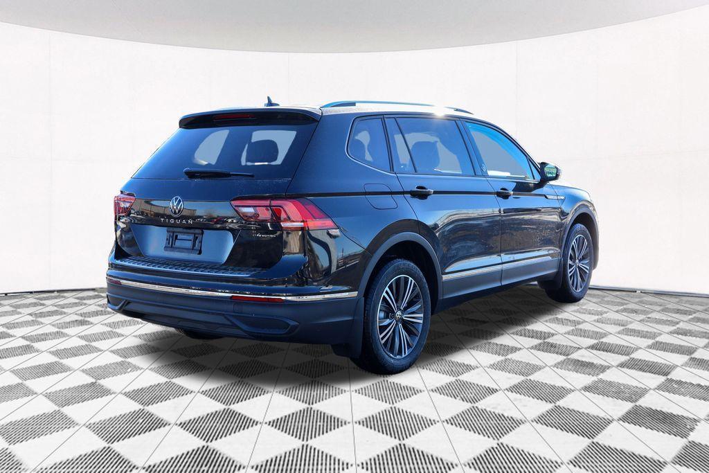 new 2024 Volkswagen Tiguan car, priced at $30,468